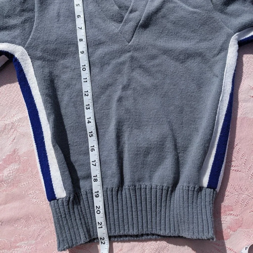 Vintage 70s Cheerleading Varsity Sweater 34 XS Gray Blue Striped V Neck Cheer - Picture 8 of 14